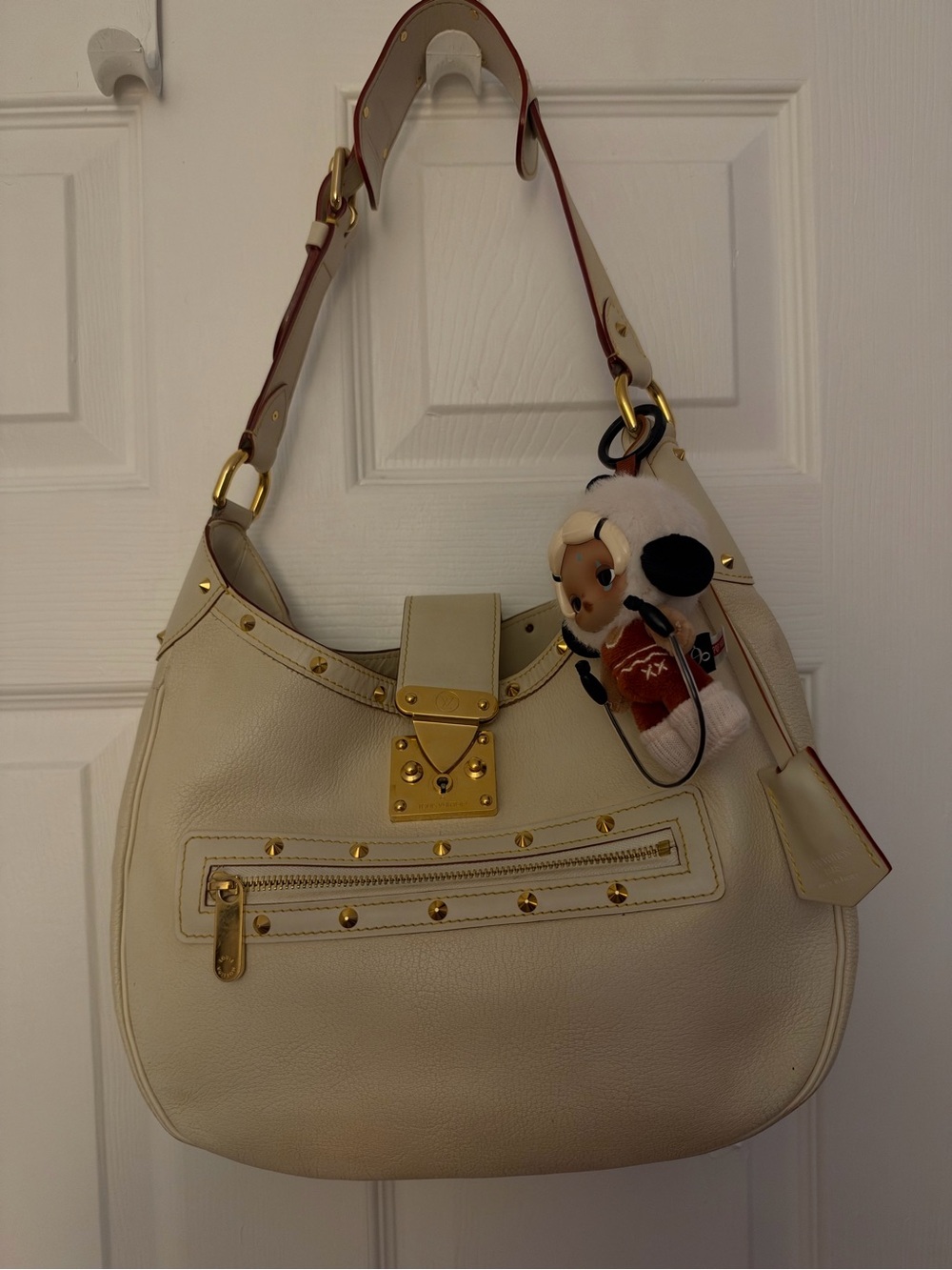 Louis Vuitton White Suhali Leather L'Affriolant Bag designed by Marc Jacobs